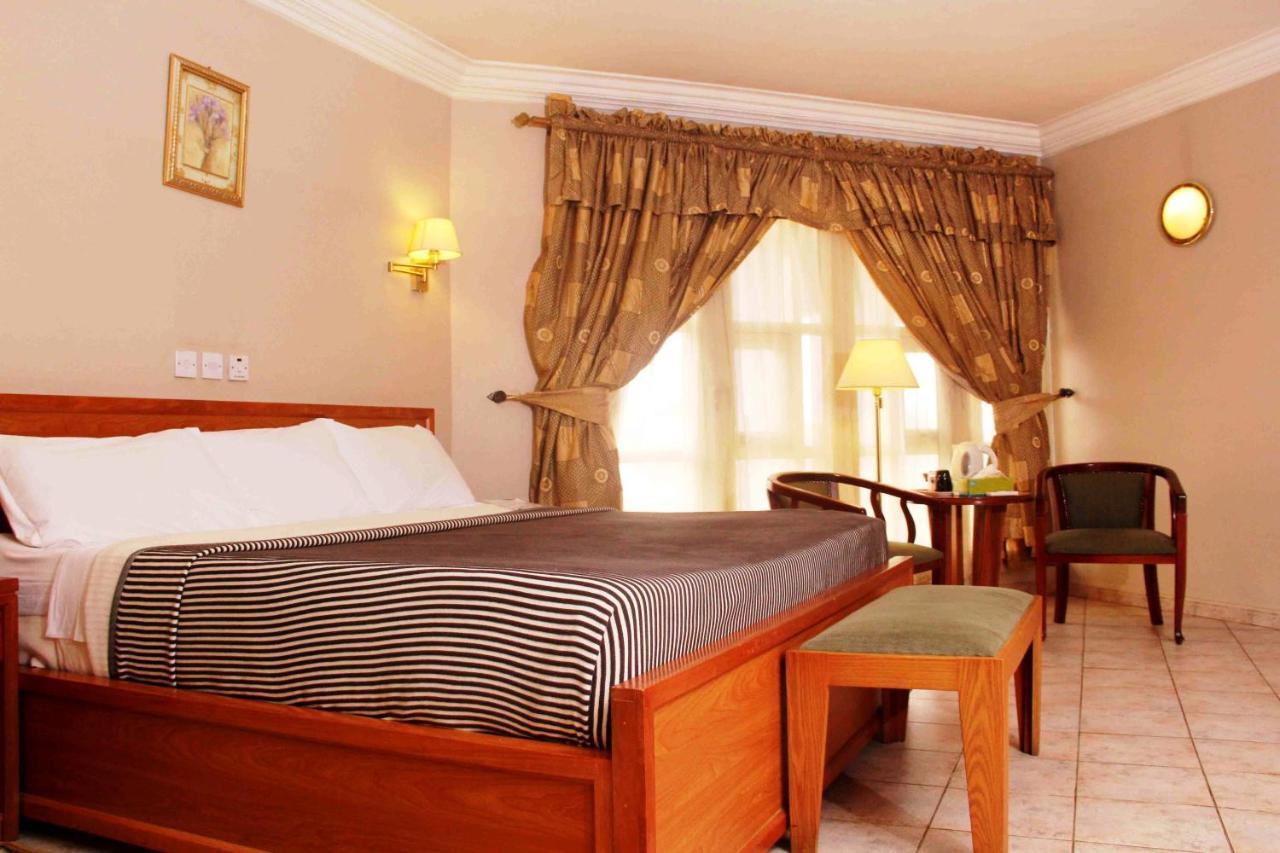 Welcome Centre Hotels Lagos Exterior photo
