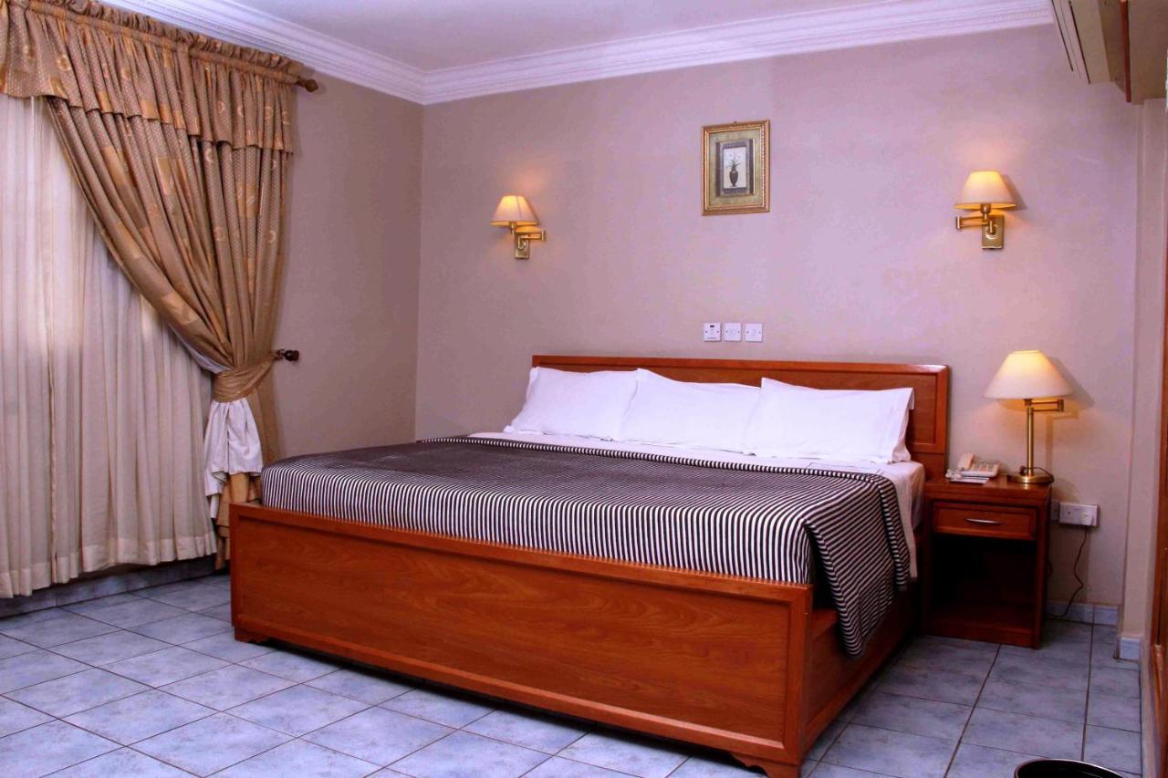 Welcome Centre Hotels Lagos Exterior photo